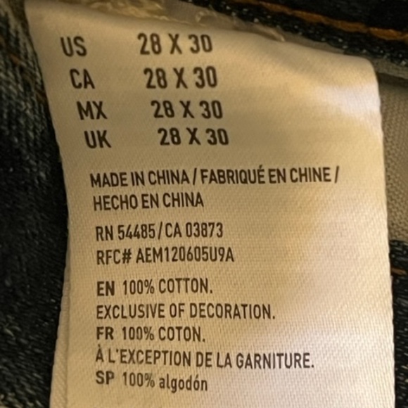 Women's American Eagle Distressed Embroidered Skinny Camera "Snap" Jeans 28 x 30 - Picture 5 of 16